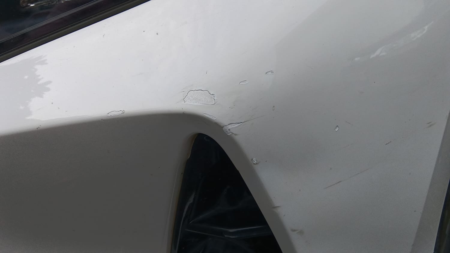 Used 2021 Hyundai i20 Asta 1.2 IVT Petrol Automatic dents MINOR SCRATCH