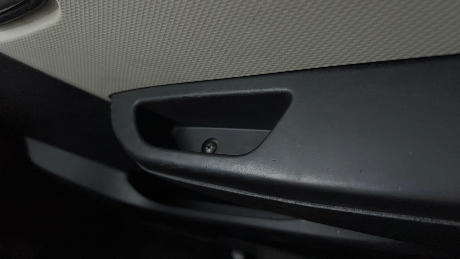 Used 2019 Maruti Suzuki Alto 800 LXi Petrol Manual top_features Door pockets