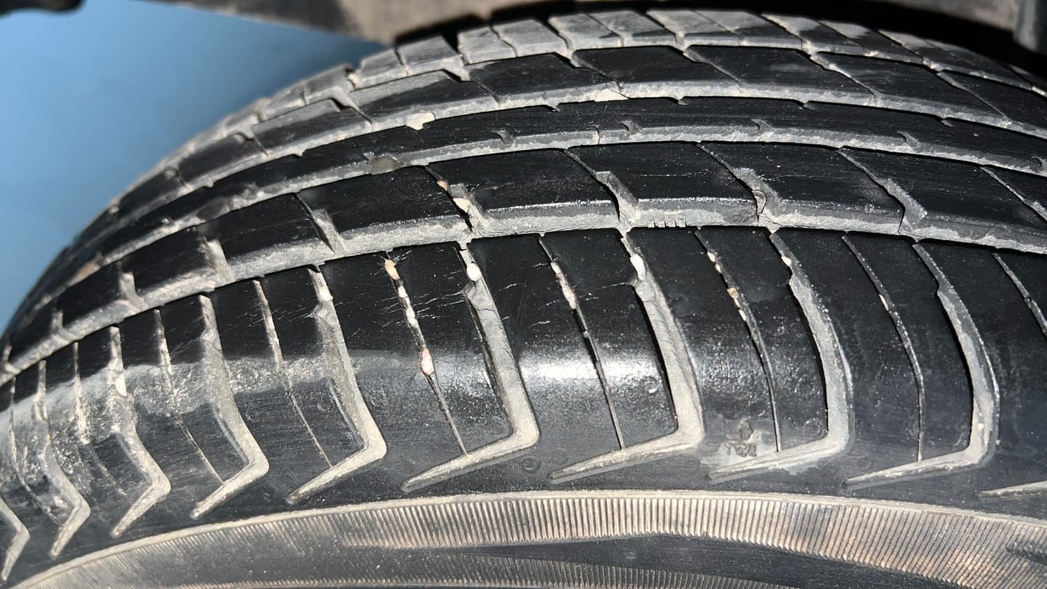 Used 2018 Renault Kwid 1.0 RXT Petrol Manual tyres RIGHT REAR TYRE TREAD VIEW