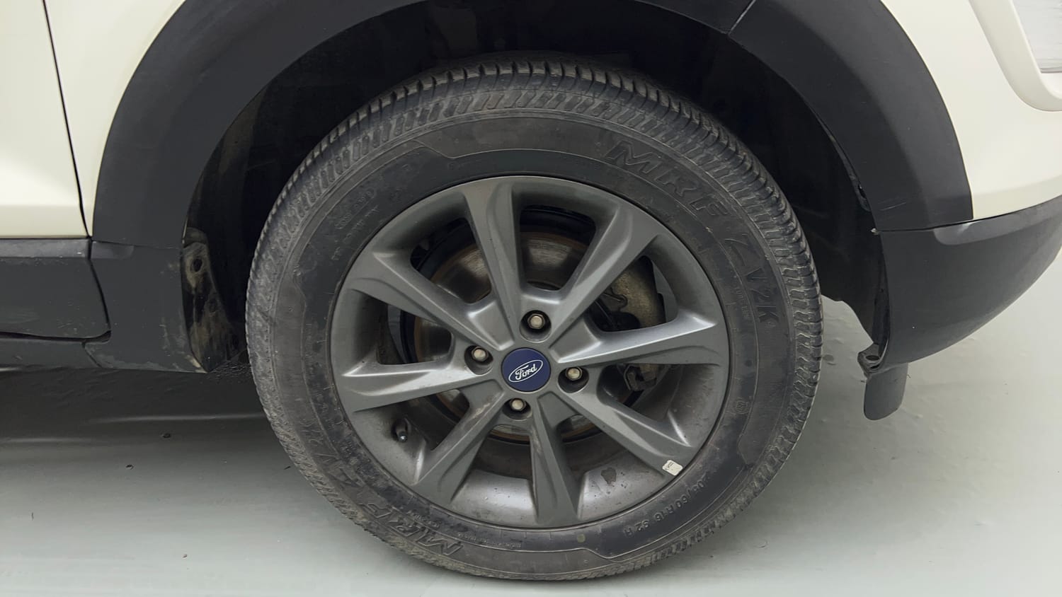 Used 2019 Ford EcoSport Titanium 1.5L Ti-VCT Petrol Manual tyres RIGHT FRONT TYRE RIM VIEW