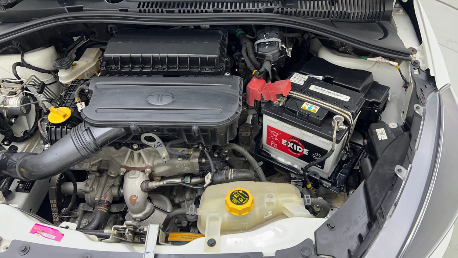 Used 2024 Tata Tiago XTA iCNG Cng Automatic engine ENGINE LEFT SIDE VIEW