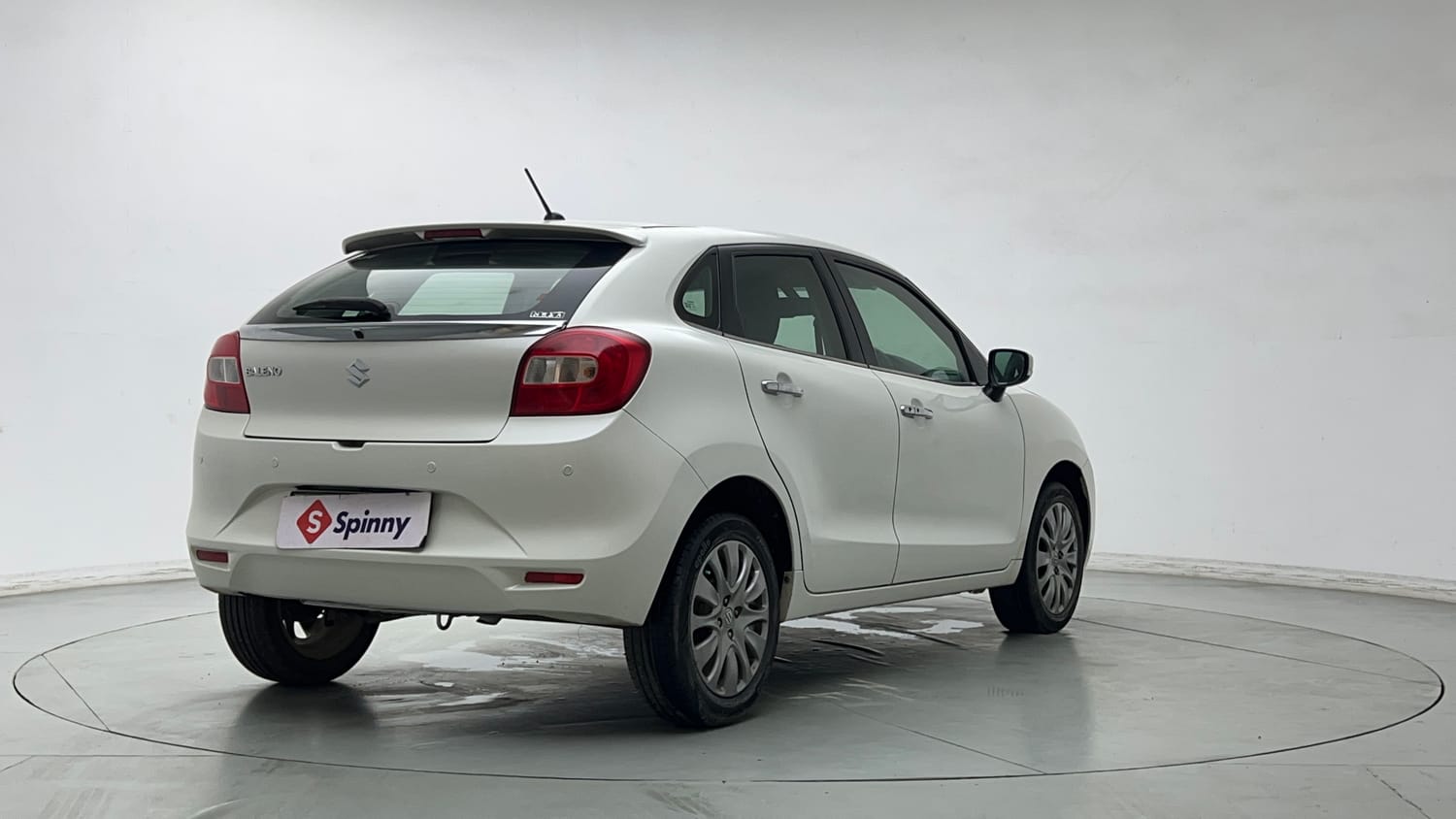 Used 2017 Maruti Suzuki Baleno Zeta 1.2 Petrol Manual exterior RIGHT REAR CORNER VIEW