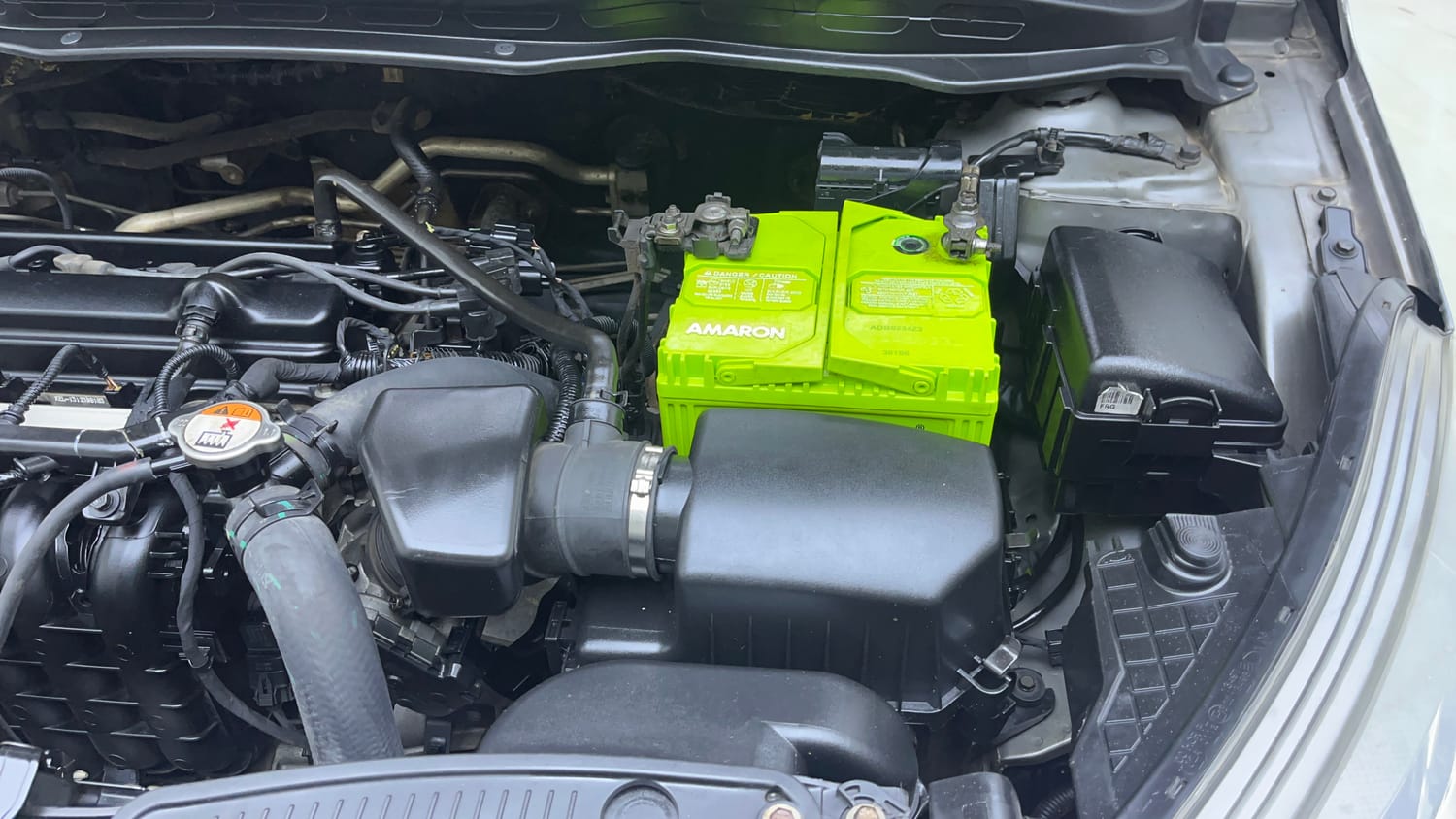 Used 2014 Hyundai i20 Asta 1.2 Petrol Manual engine ENGINE LEFT SIDE VIEW