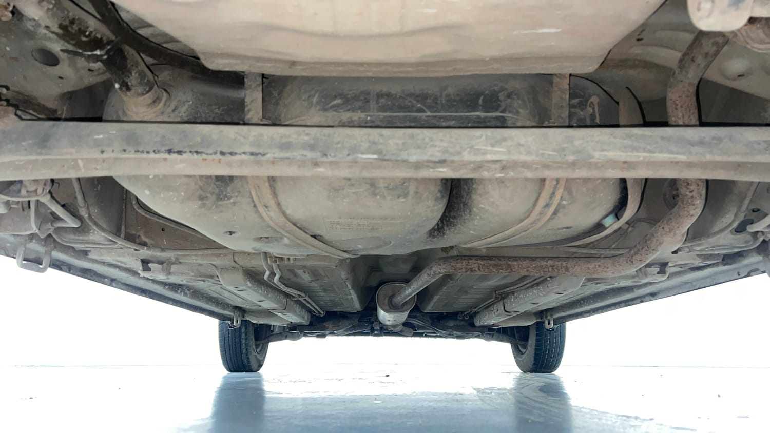 Used 2018 Maruti Suzuki Celerio LXi Petrol Manual extra REAR UNDERBODY VIEW (TAKEN FROM REAR)