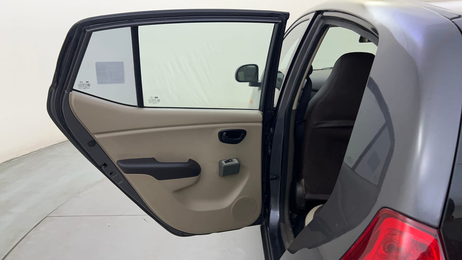 Used 2012 Hyundai i10 Era 1.1 iRDE2 Petrol Manual interior LEFT REAR DOOR OPEN VIEW