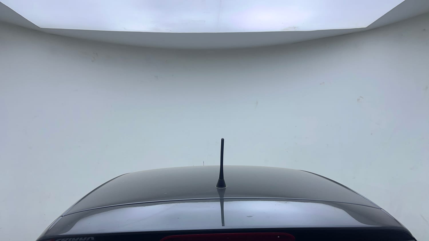 Used 2016 Volkswagen Polo Comfortline 1.2L (P) Petrol Manual exterior EXTERIOR ROOF VIEW