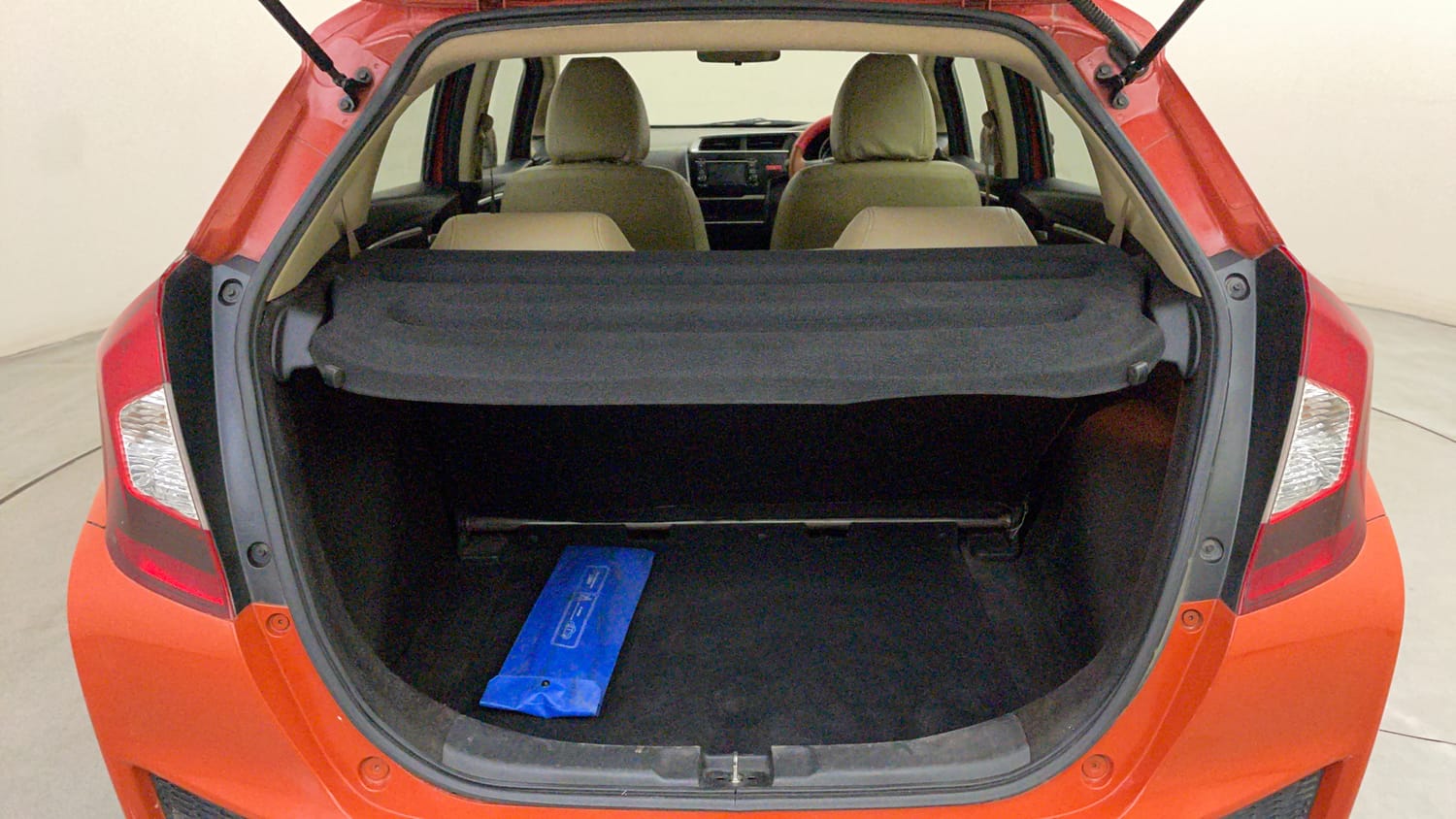 Used 2016 Honda Jazz V Petrol Petrol Manual interior DICKY INSIDE VIEW