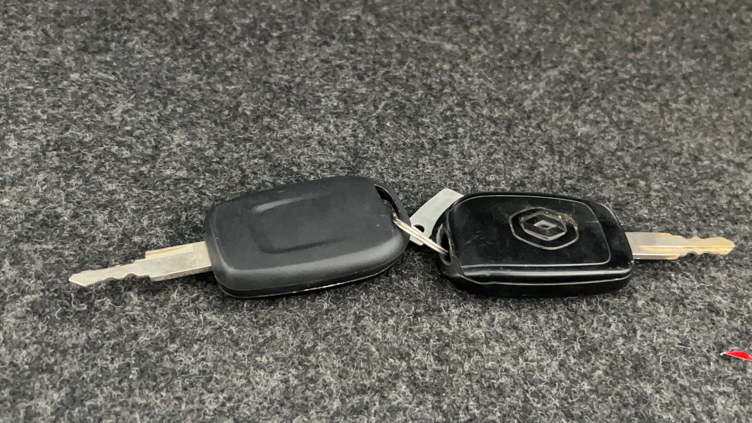 Used 2019 Renault Kwid CLIMBER 1.0 Petrol Manual extra CAR KEY VIEW