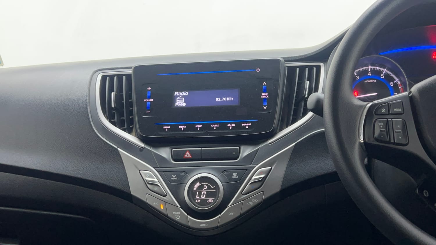 Used 2020 Maruti Suzuki Baleno Delta Petrol Manual interior MUSIC SYSTEM & AC CONTROL VIEW