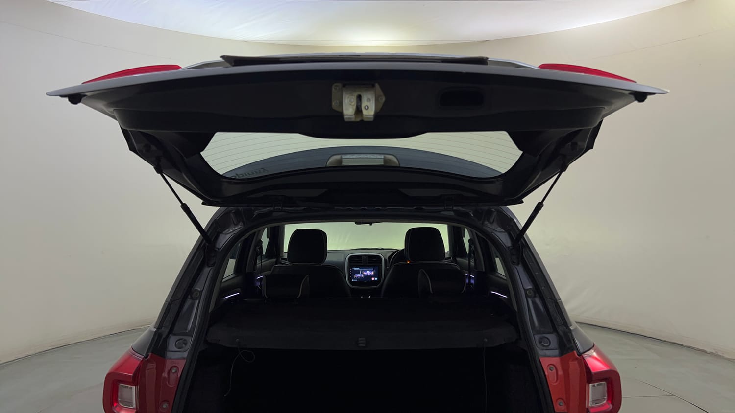 Used 2021 maruti-suzuki Vitara Brezza VXi Petrol Manual interior DICKY DOOR OPEN VIEW