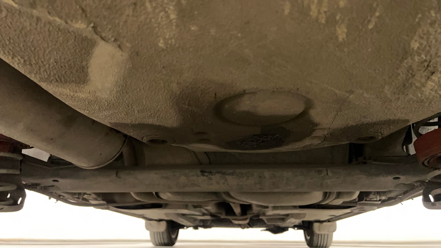 Used 2014 Volkswagen Vento Highline Petrol Petrol Manual extra REAR UNDERBODY VIEW (TAKEN FROM REAR)