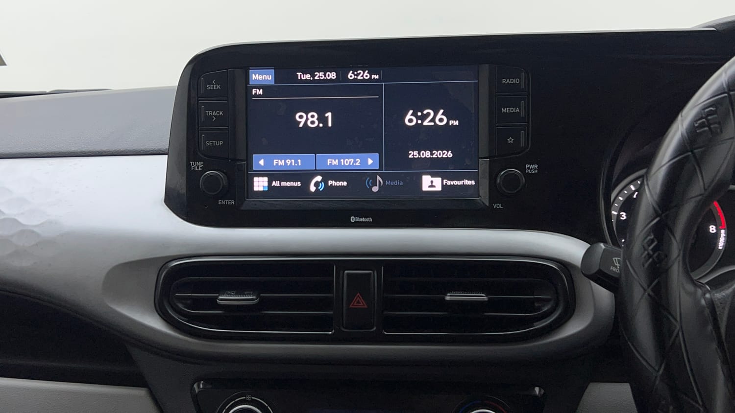 Used 2021 Hyundai Grand i10 Nios Sportz 1.2 Kappa VTVT Petrol Manual top_features Integrated (in-dash) music system