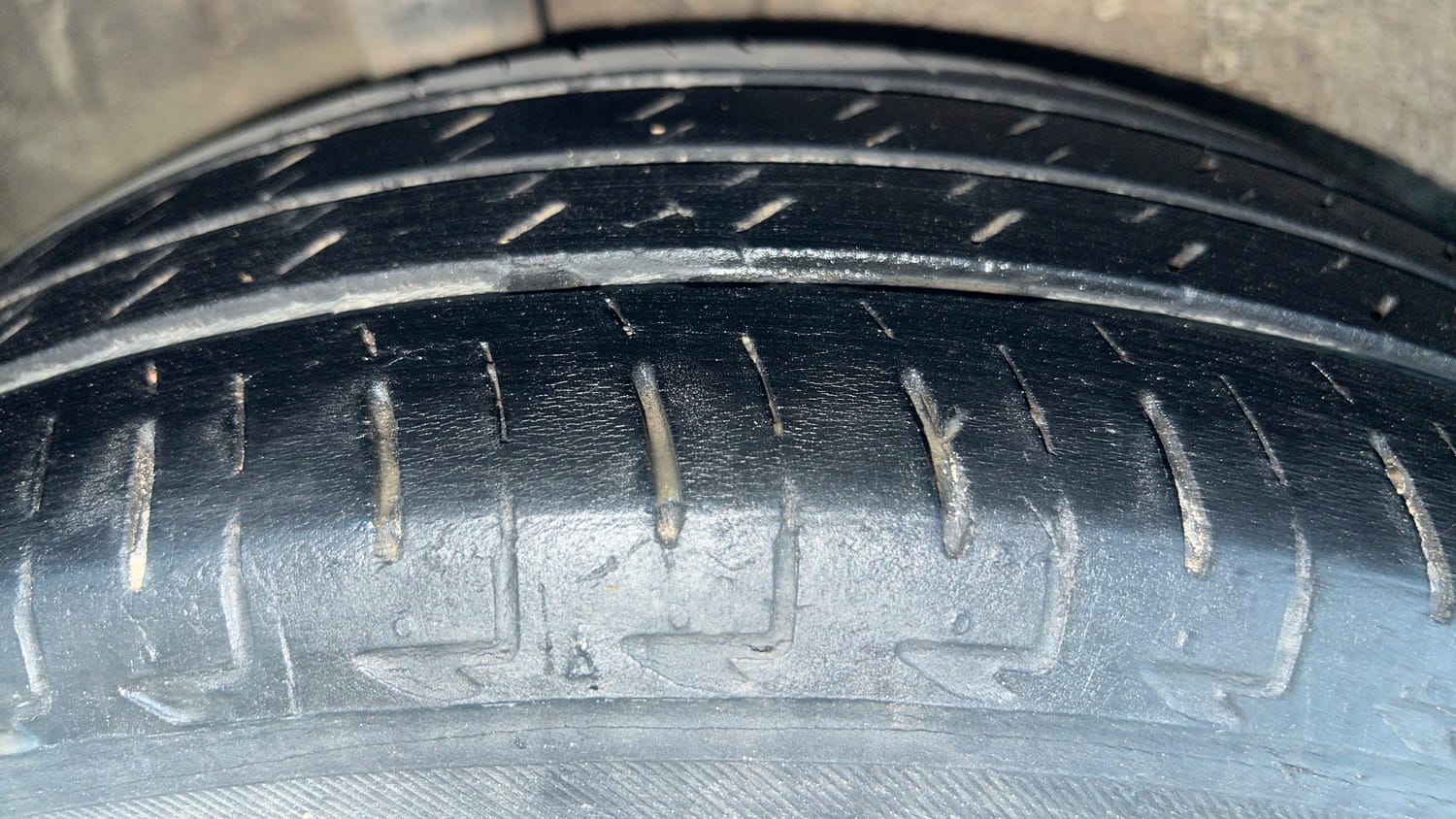 Used 2023 Maruti Suzuki Ignis Sigma 1.2 MT Petrol Manual tyres RIGHT REAR TYRE TREAD VIEW
