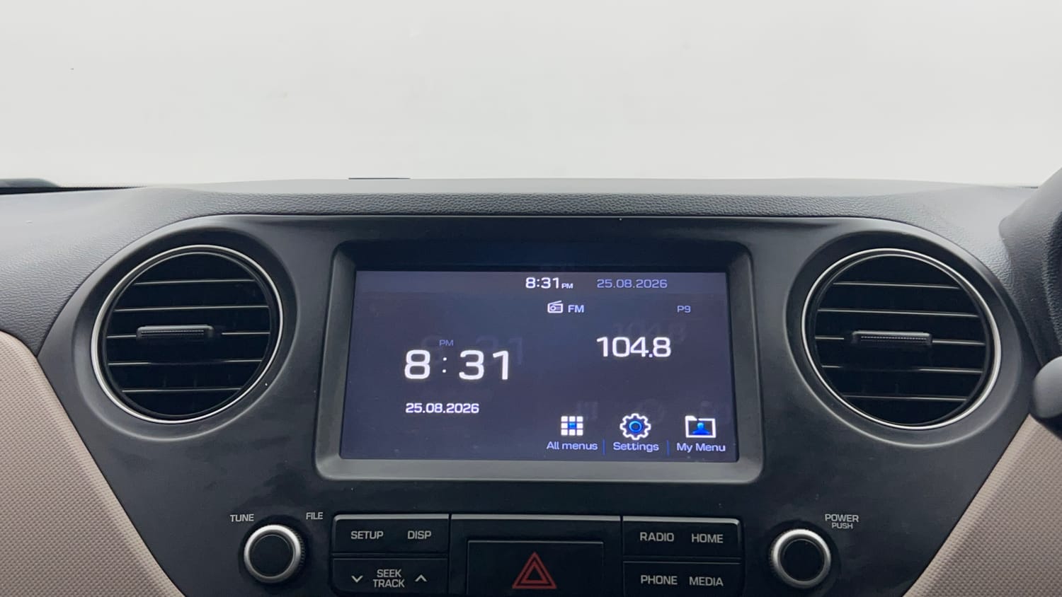 Used 2018 Hyundai Grand i10 Sportz 1.2 Kappa VTVT Petrol Manual top_features Touch screen infotainment system