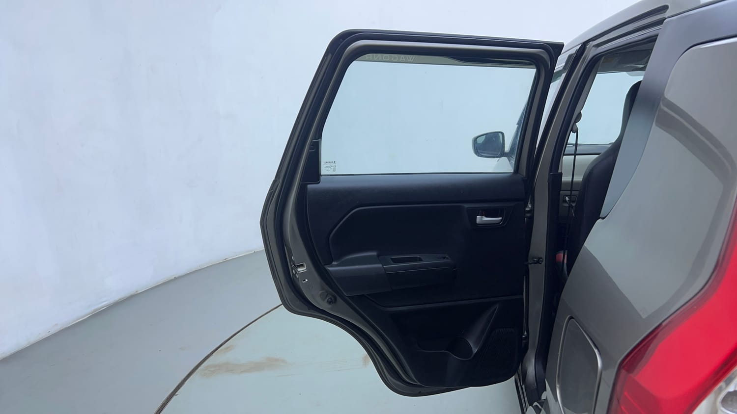 Used 2023 Maruti Suzuki Wagon R VXI 1.0 CNG Cng Manual interior LEFT REAR DOOR OPEN VIEW