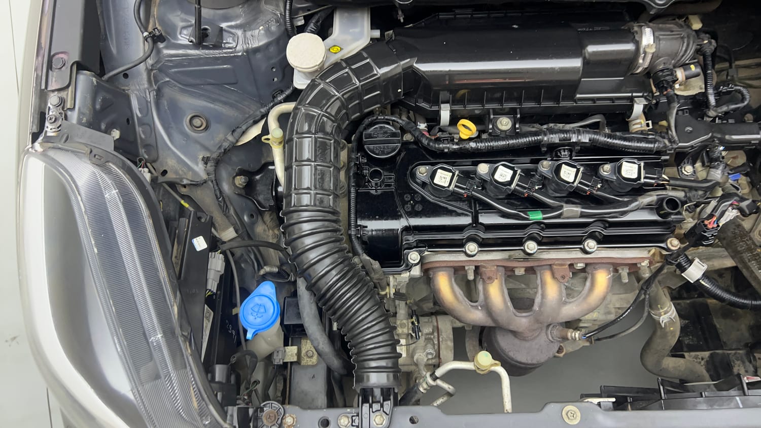 Used 2020 Maruti Suzuki Baleno Delta Petrol Manual engine ENGINE RIGHT SIDE VIEW