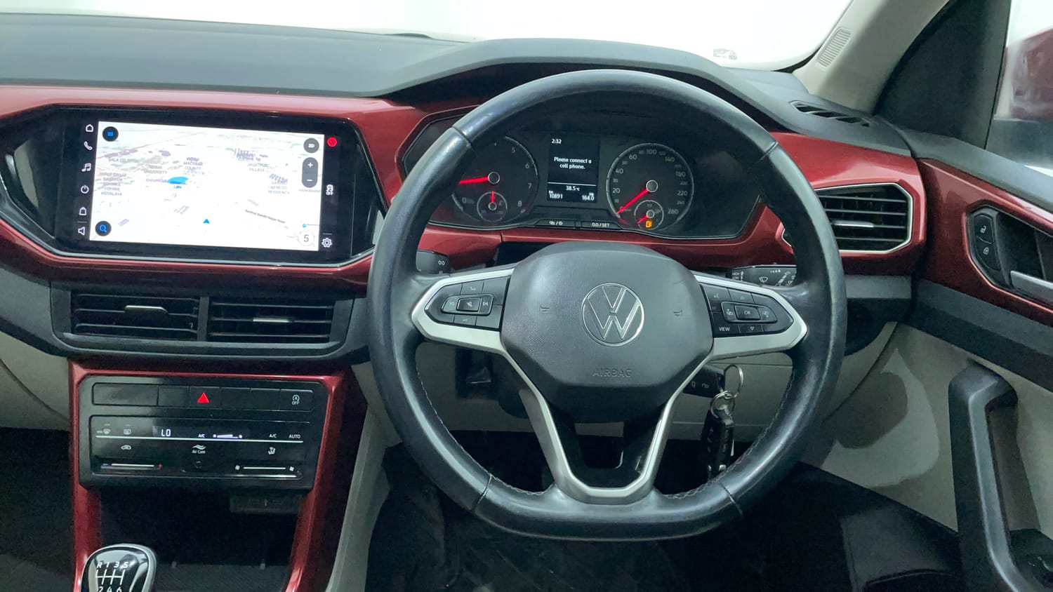 Used 2022 Volkswagen Taigun GT 1.5 TSI MT Petrol Manual interior STEERING VIEW
