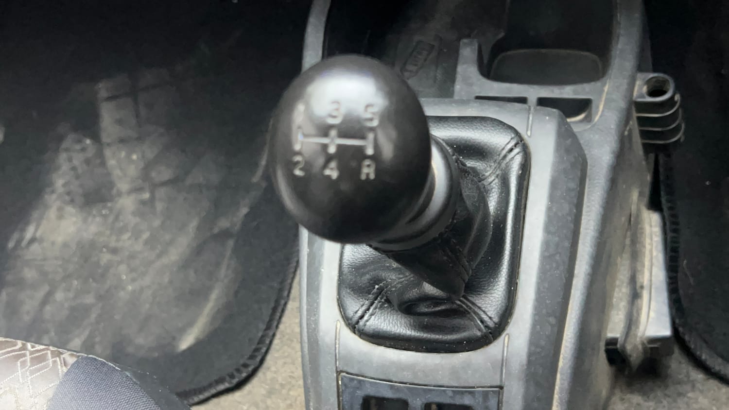 Used 2017 Maruti Suzuki Alto 800 VXi Petrol Manual interior GEAR  KNOB VIEW