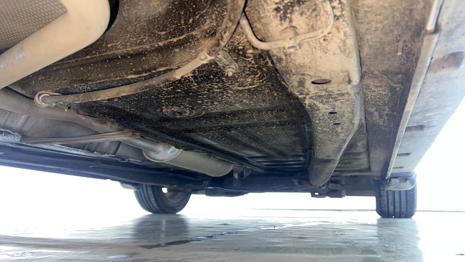 Used 2018 Maruti Suzuki Baleno Zeta 1.2 Petrol Manual extra REAR RIGHT UNDERBODY VIEW