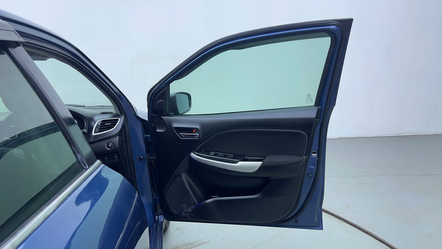Used 2018 Maruti Suzuki Baleno Zeta 1.2 AT Petrol Automatic interior RIGHT FRONT DOOR OPEN VIEW
