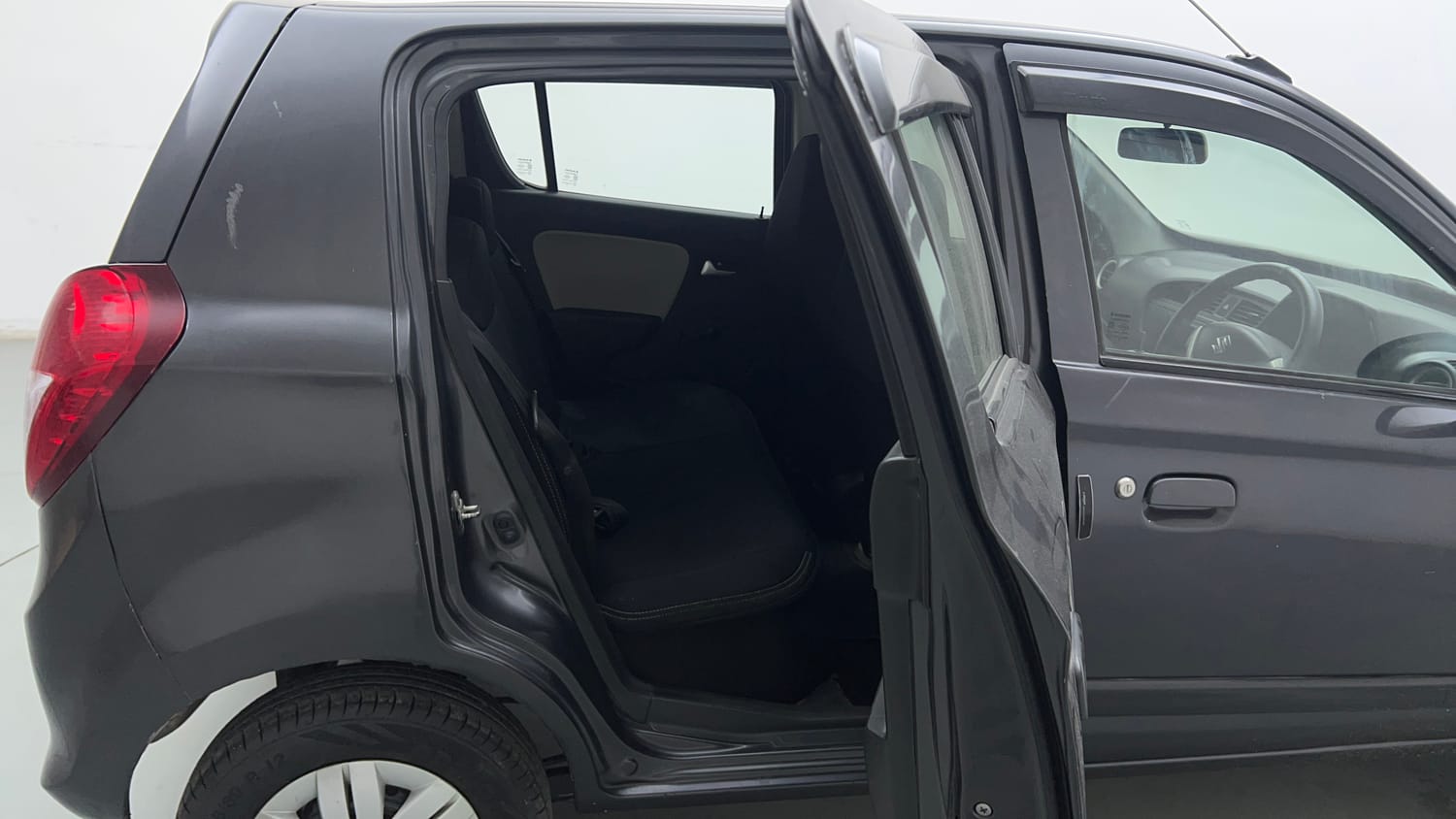 Used 2019 Maruti Suzuki Alto 800 LXi Petrol Manual interior RIGHT SIDE REAR DOOR CABIN VIEW