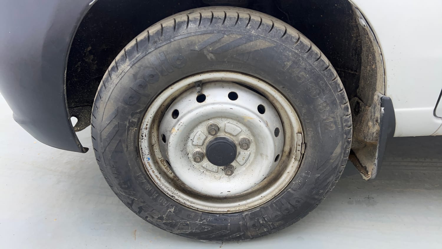 Used 2012 Maruti Suzuki Alto LXi BS-IV Petrol Manual tyres LEFT FRONT TYRE RIM VIEW