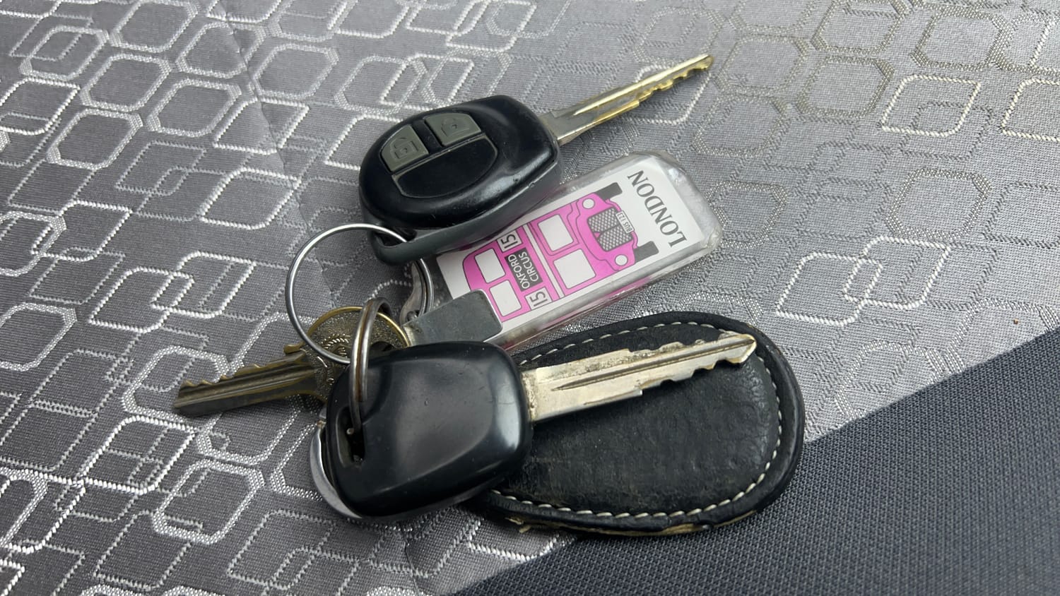Used 2017 Maruti Suzuki Alto 800 VXi Petrol Manual extra CAR KEY VIEW