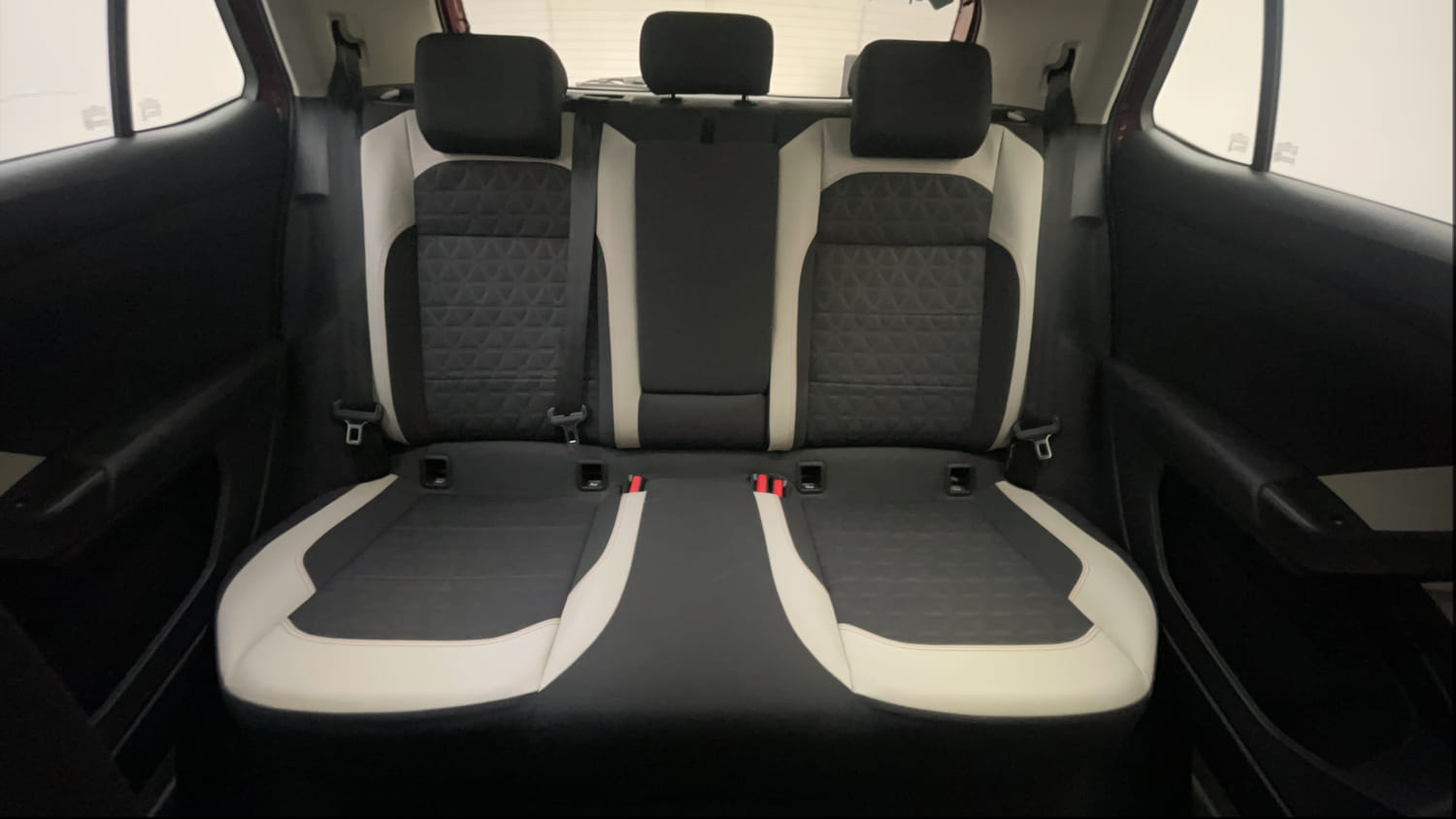 Used 2022 Volkswagen Taigun GT 1.5 TSI MT Petrol Manual interior REAR SEAT CONDITION VIEW