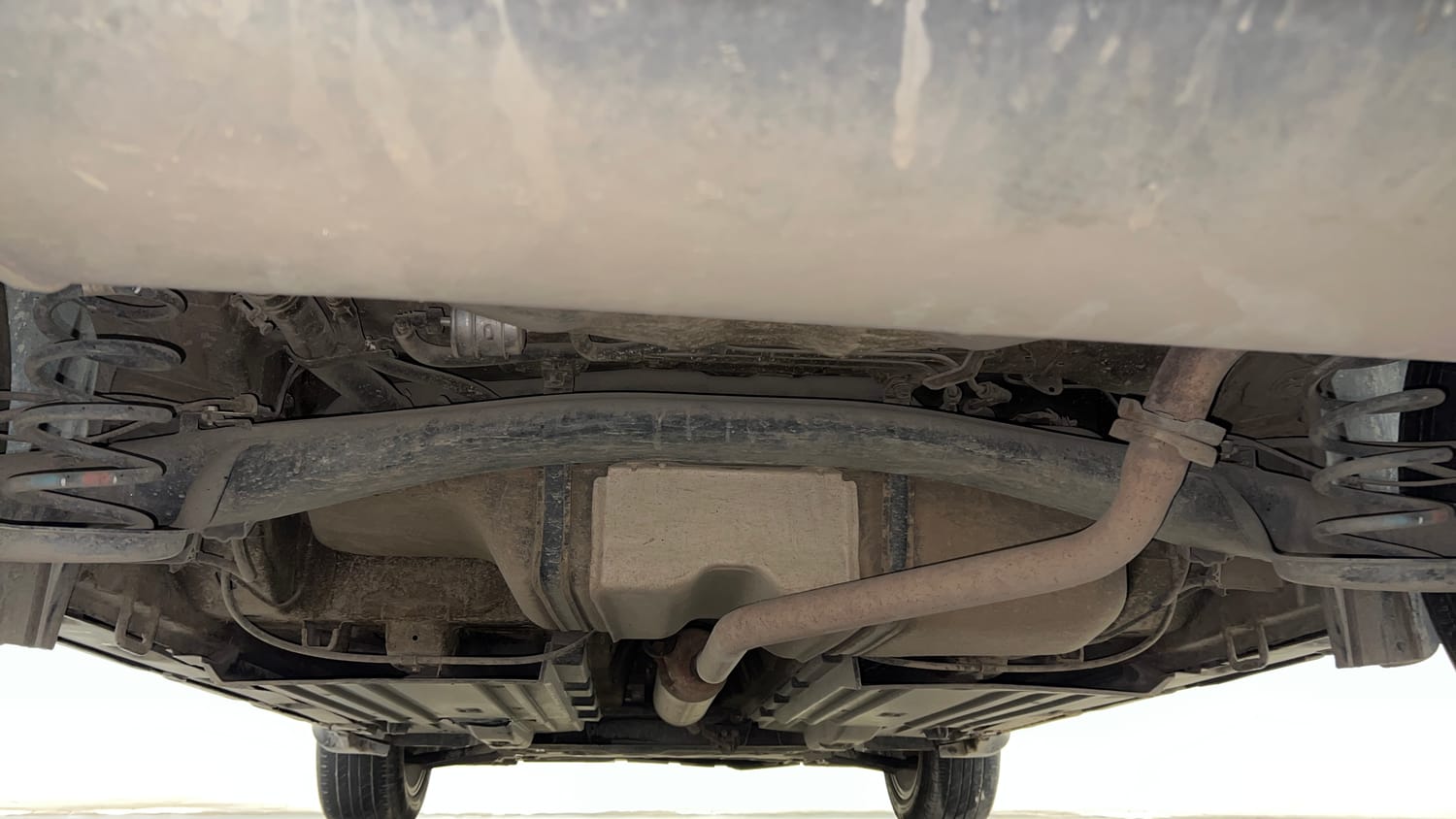 Used 2021 maruti-suzuki Vitara Brezza VXi Petrol Manual extra REAR UNDERBODY VIEW (TAKEN FROM REAR)