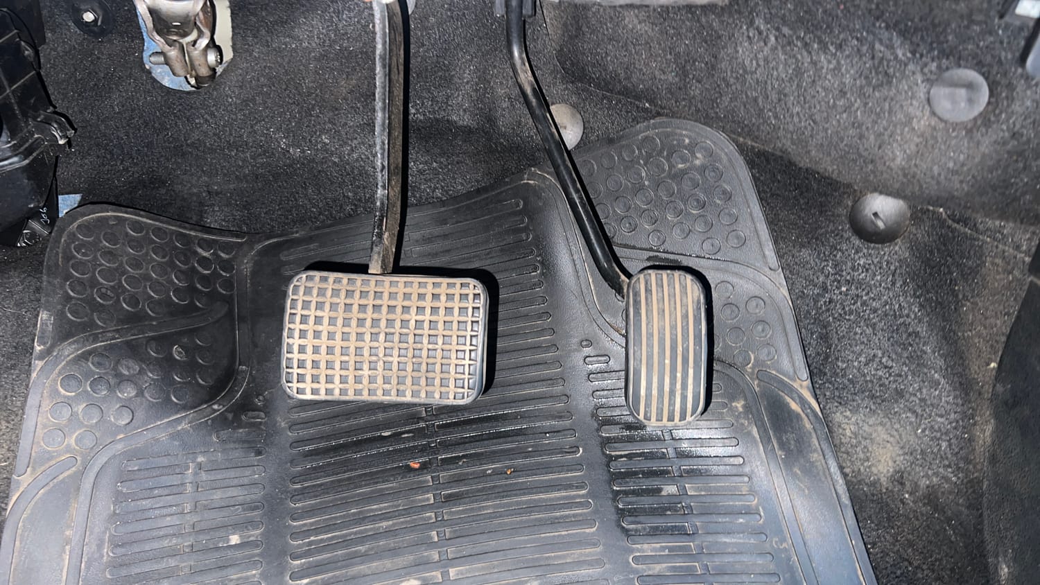 Used 2017 Tata Tiago Revotron XZA Petrol Automatic interior PEDALS VIEW