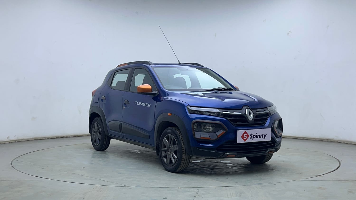Used 2020 Renault Kwid CLIMBER 1.0 AMT Opt Petrol Automatic exterior RIGHT FRONT CORNER VIEW