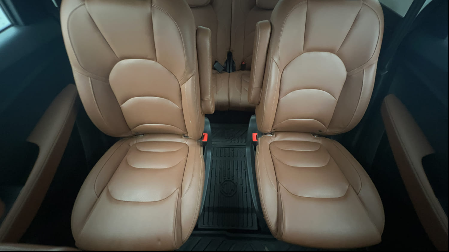 Used 2022 MG Motors Hector Plus Sharp 2.0 Diesel Turbo MT 6-STR Diesel Manual interior REAR SEAT CONDITION VIEW