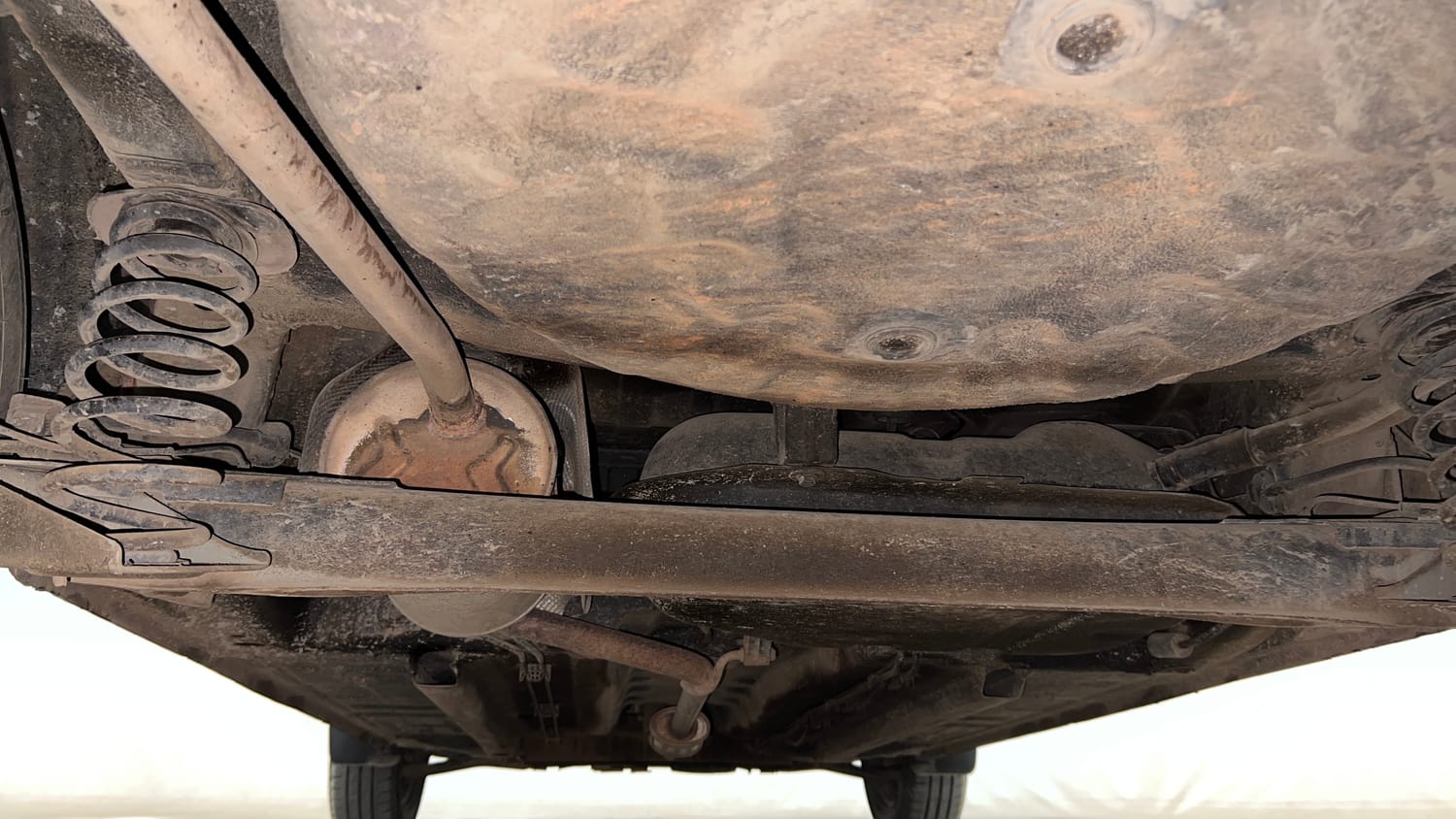 Used 2024 Renault Kwid CLIMBER 1.0 AMT Dual Tone Petrol Automatic extra REAR UNDERBODY VIEW (TAKEN FROM REAR)