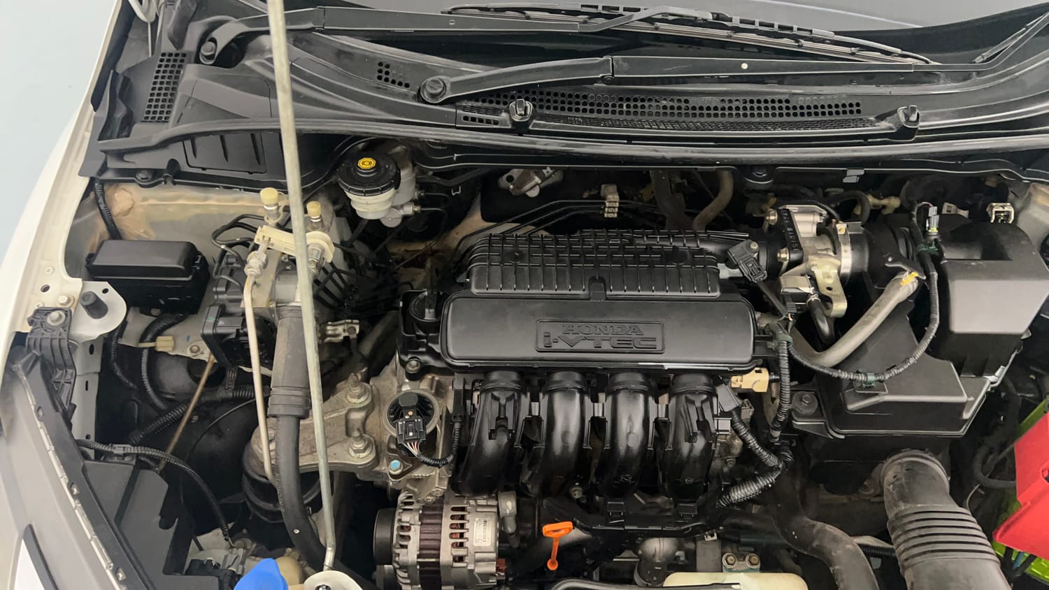 Used 2020 Honda City ZX Petrol Petrol Manual engine ENGINE RIGHT SIDE VIEW