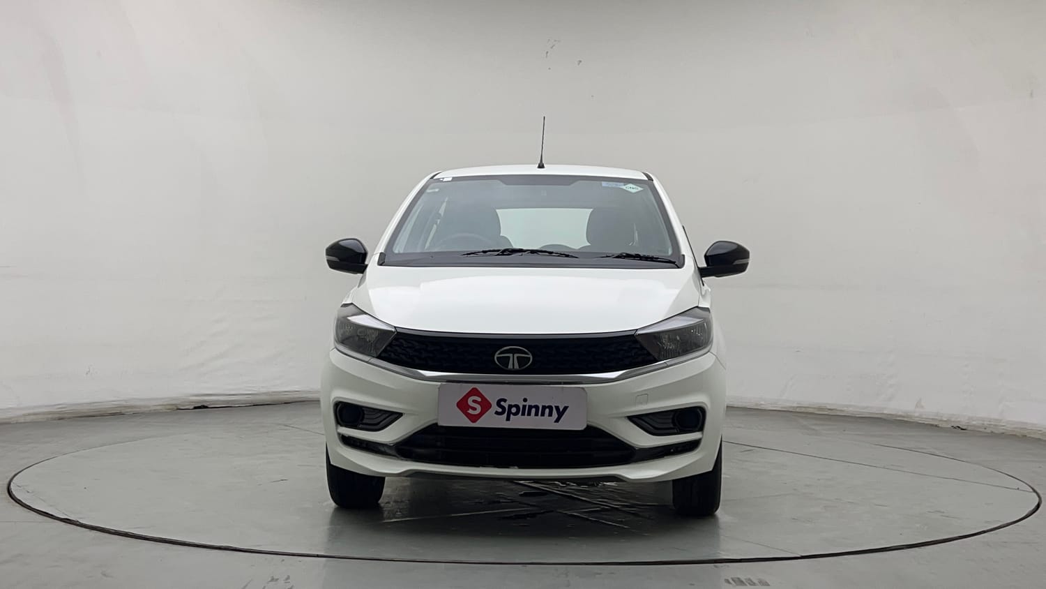 Used 2024 Tata Tiago XTA iCNG Cng Automatic exterior FRONT VIEW