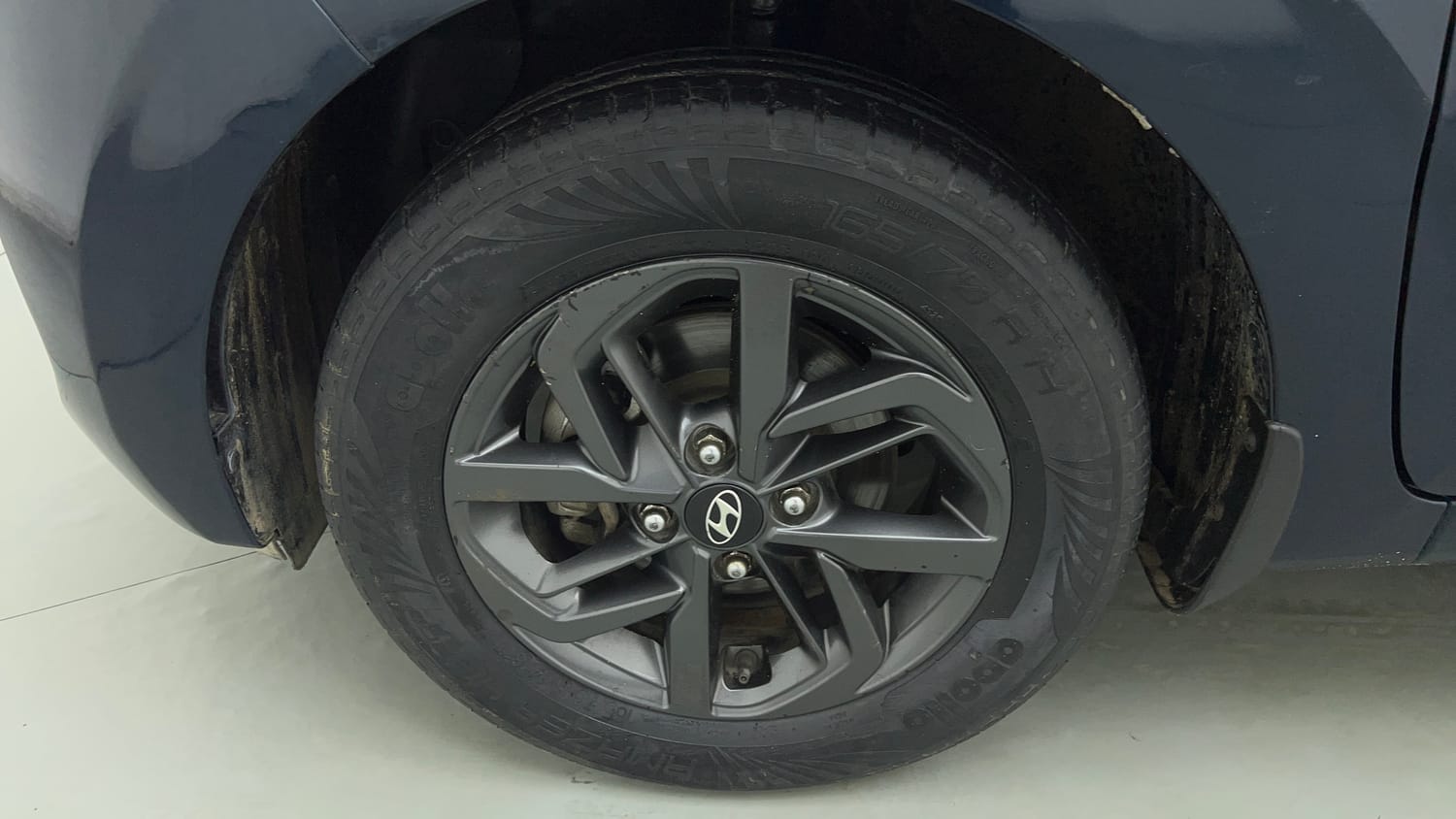 Used 2021 Hyundai Grand i10 Nios Sportz 1.2 Kappa VTVT Petrol Manual tyres LEFT FRONT TYRE RIM VIEW