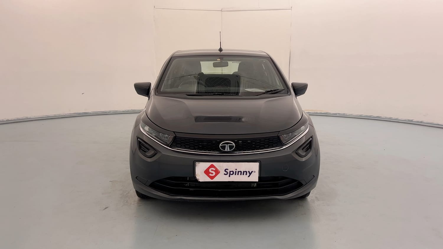 Used 2021 Tata Altroz XM Petrol Petrol Manual exterior FRONT VIEW