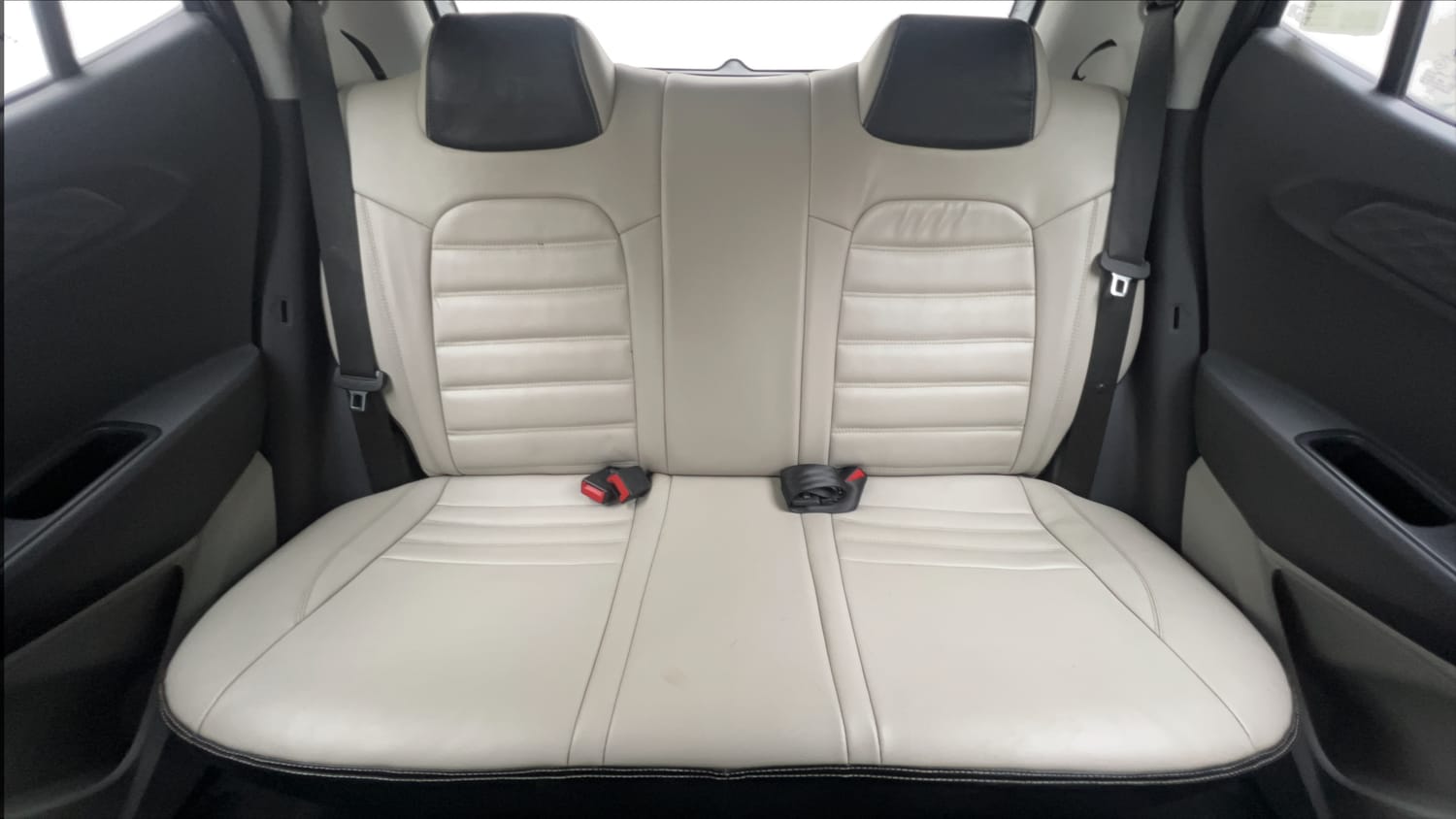 Used 2021 Hyundai Grand i10 Nios Sportz 1.2 Kappa VTVT Petrol Manual interior REAR SEAT CONDITION VIEW