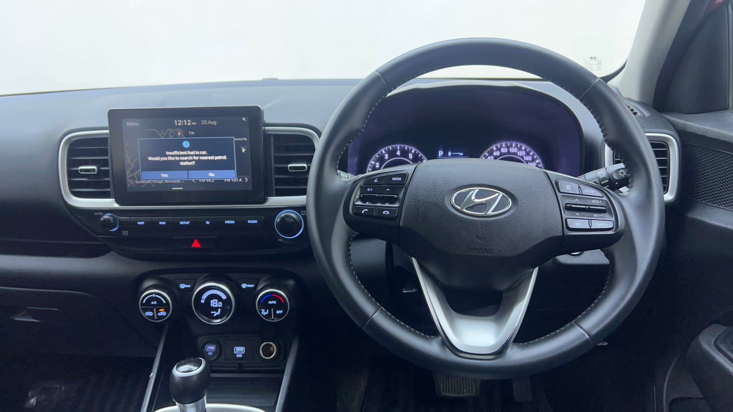 Used 2019 Hyundai Venue SX Plus 1.0 Turbo DCT Petrol Automatic interior STEERING VIEW