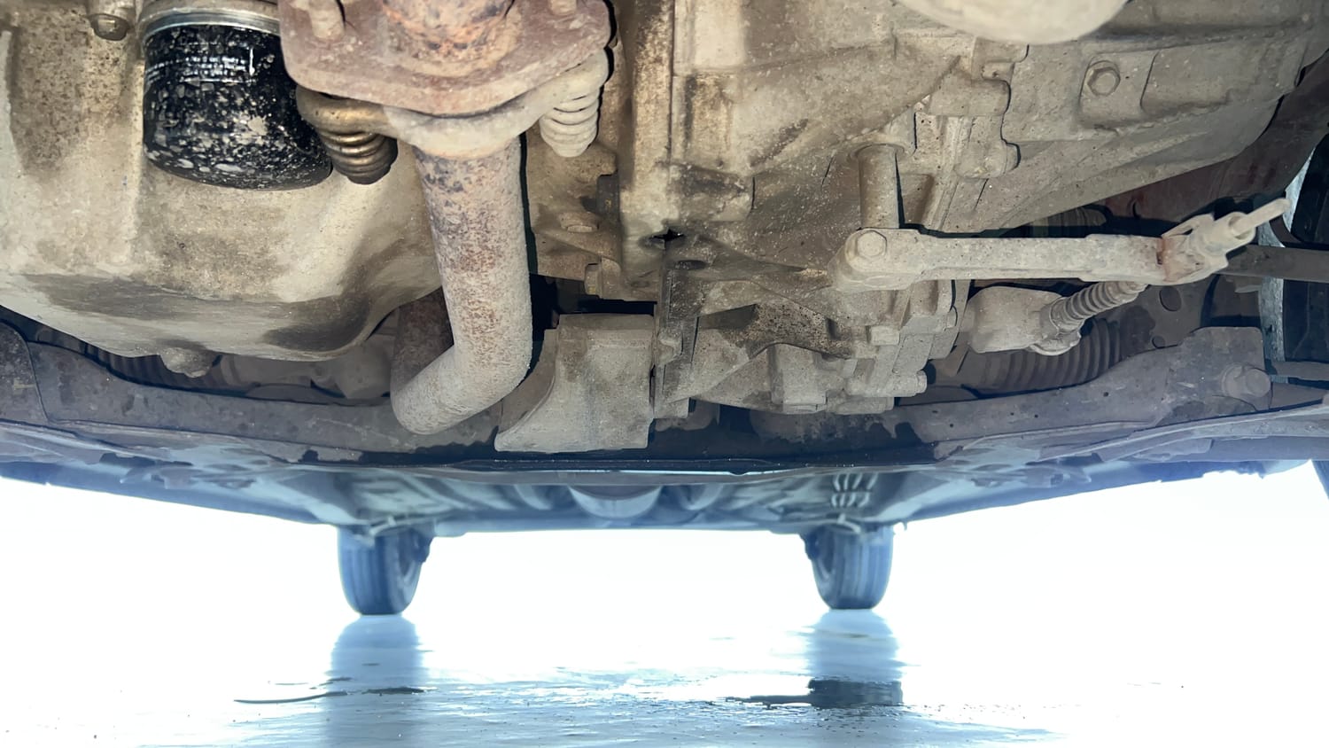 Used 2022 Maruti Suzuki Wagon R 1.0 VXi 1.0 Petrol Manual extra FRONT LEFT UNDERBODY VIEW
