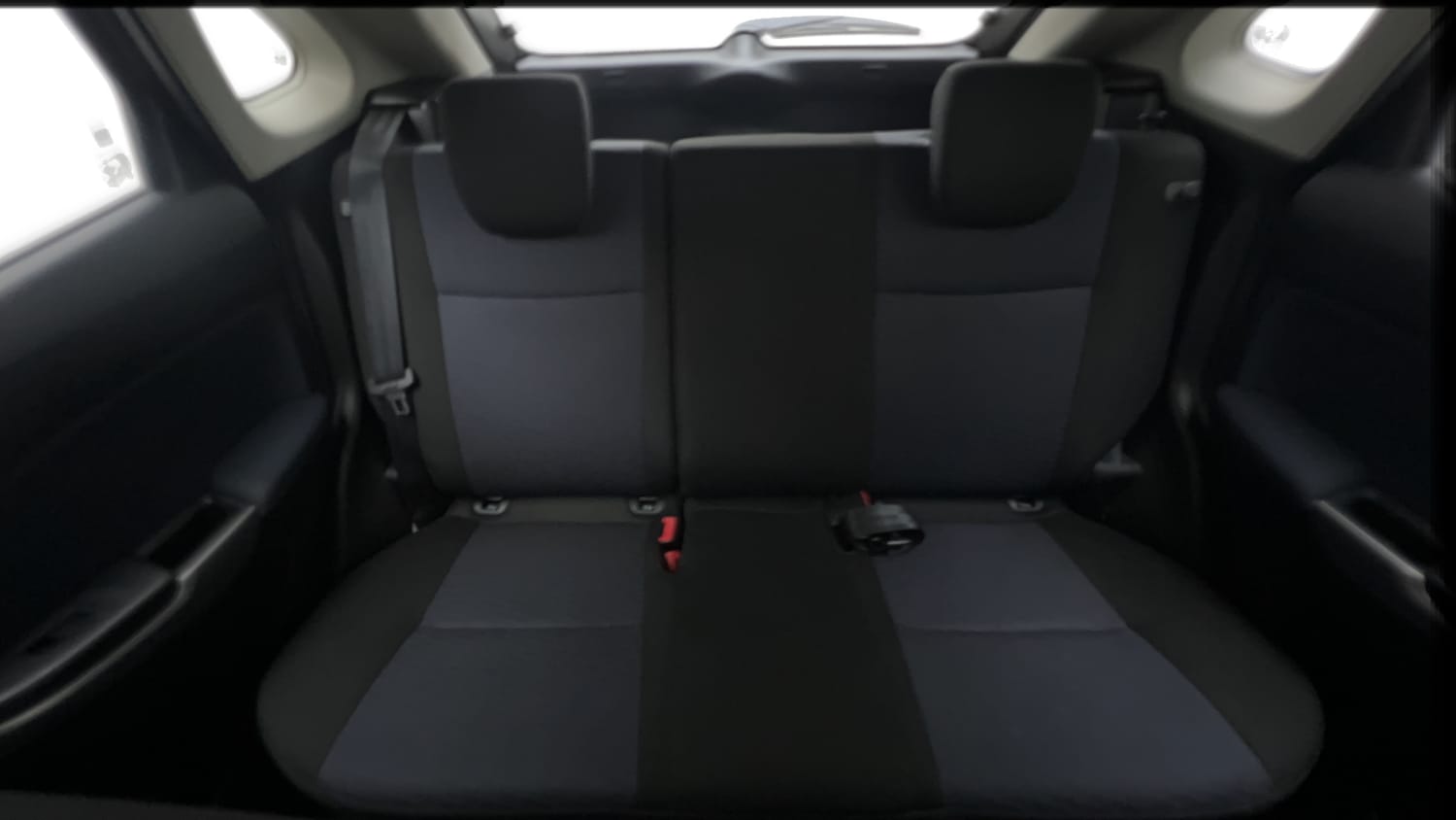 Used 2021 Maruti Suzuki Baleno Zeta Petrol Manual interior REAR SEAT CONDITION VIEW