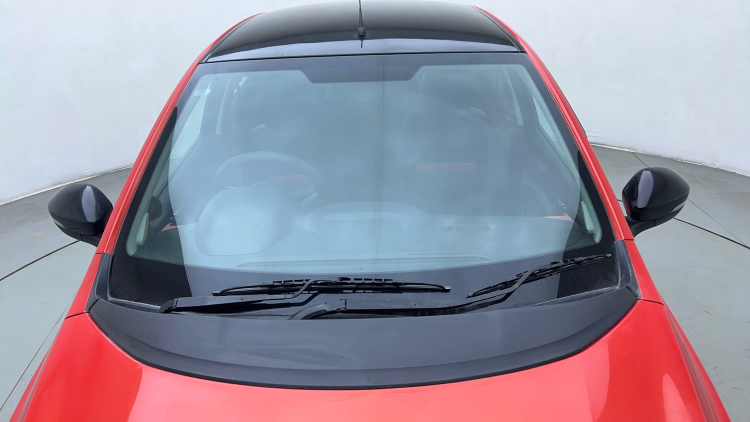 Used 2020 Tata Tiago XZ Plus Dual Tone Petrol Manual exterior FRONT WINDSHIELD VIEW