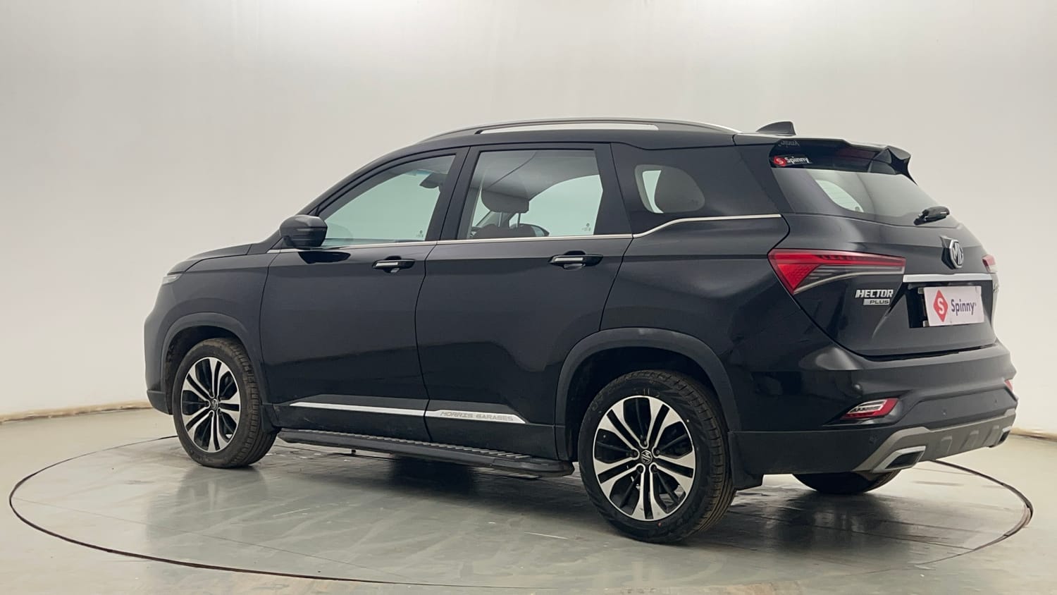 Used 2022 MG Motors Hector Plus Sharp 2.0 Diesel Turbo MT 6-STR Diesel Manual exterior LEFT REAR CORNER VIEW