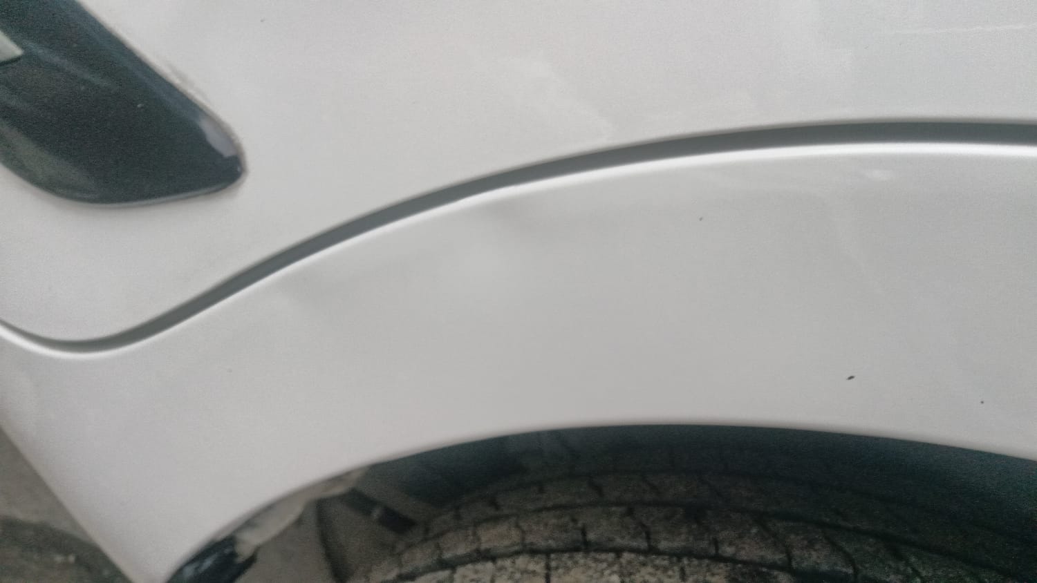 Used 2023 Maruti Suzuki Wagon R ZXI Plus 1.2 Petrol Manual dents MINOR DENT