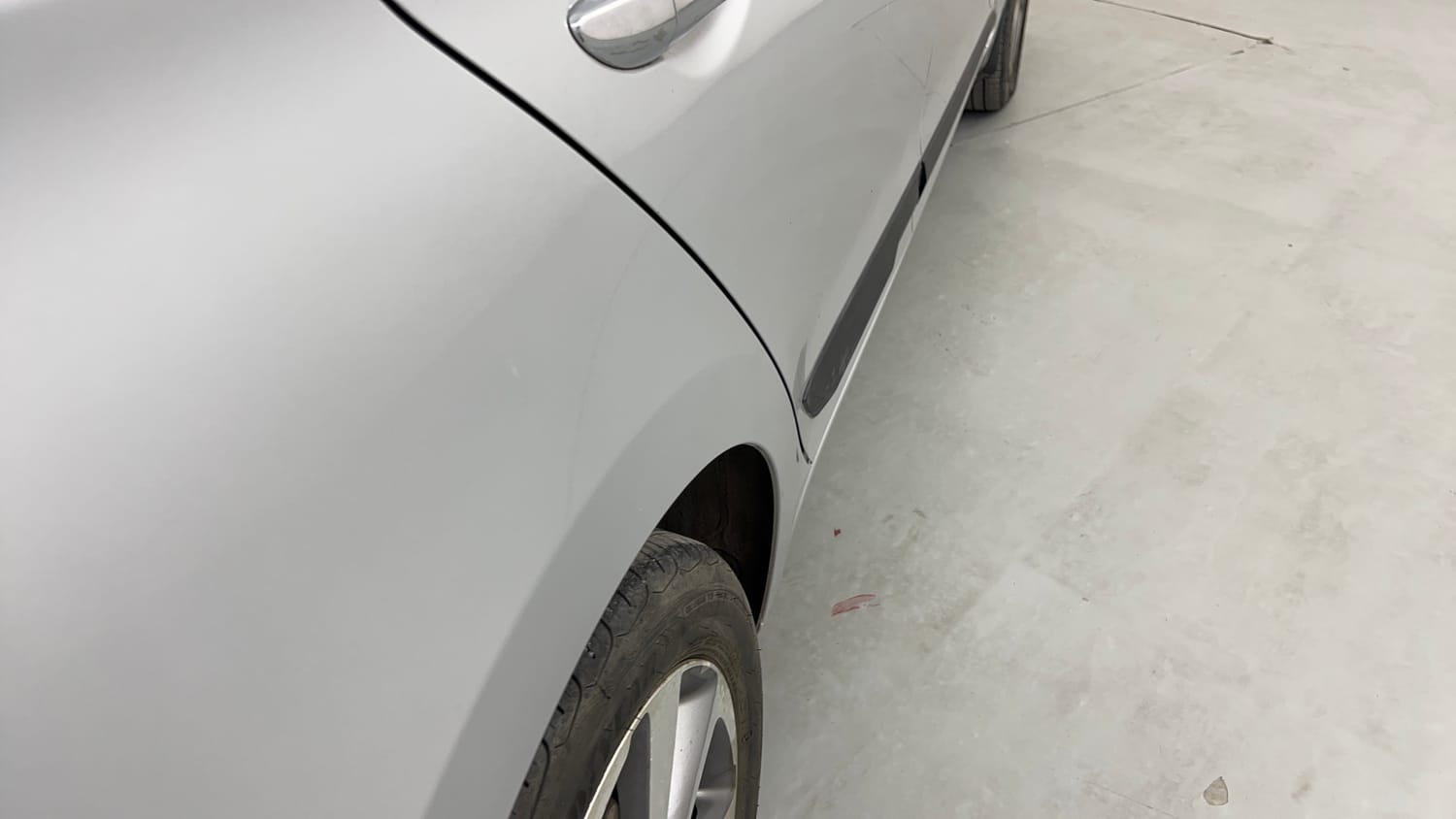 Used 2017 Hyundai Elite i20 Asta 1.2 (O) Petrol Manual dents MINOR DENT