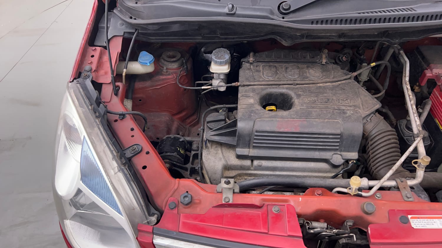 Used 2014 Maruti Suzuki Wagon R VXI Petrol Manual engine ENGINE RIGHT SIDE VIEW