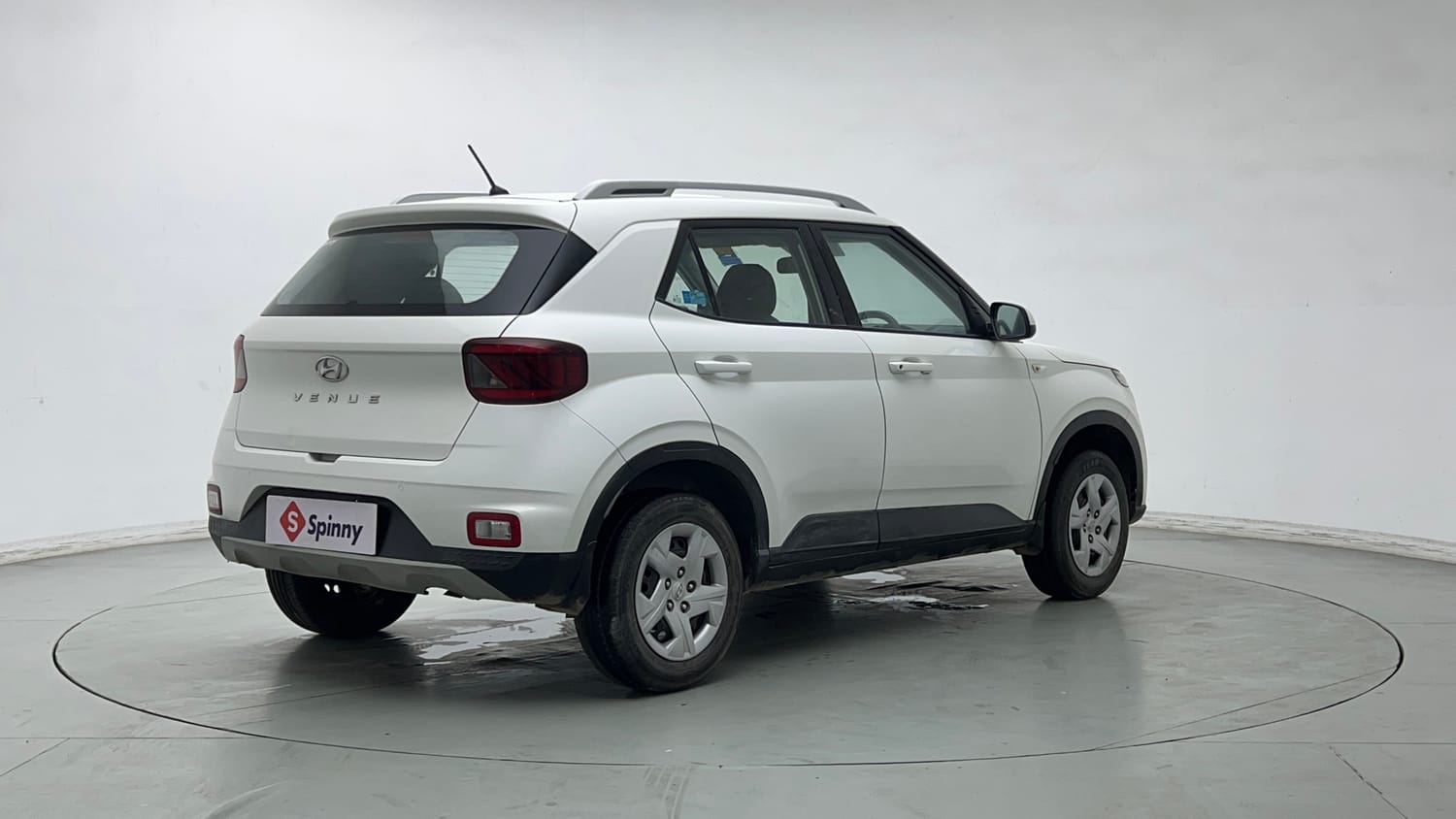 Used 2021 Hyundai Venue S 1.2 Petrol Petrol Manual exterior RIGHT REAR CORNER VIEW