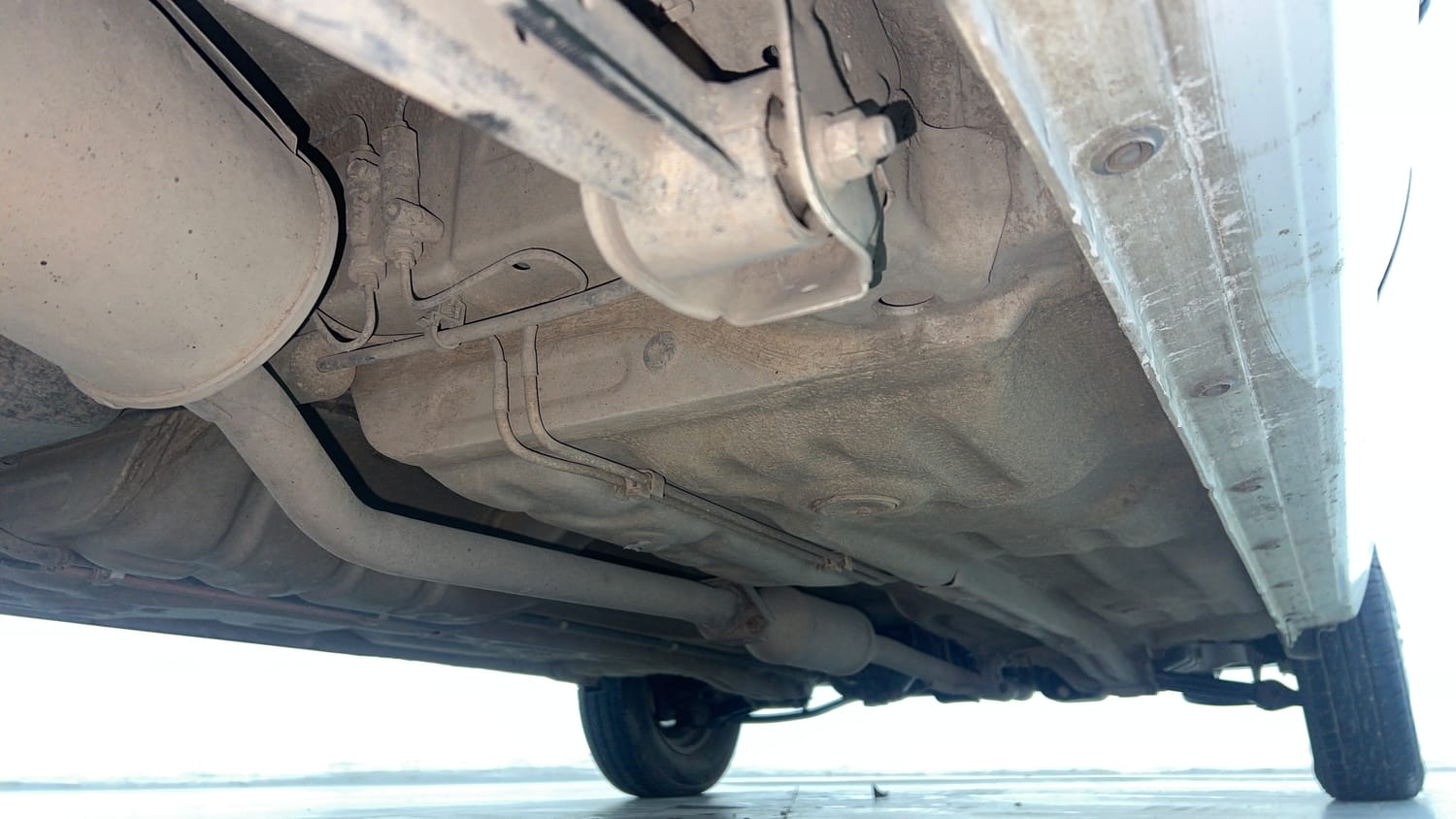 Used 2017 Maruti Suzuki Alto 800 VXi Petrol Manual extra REAR RIGHT UNDERBODY VIEW