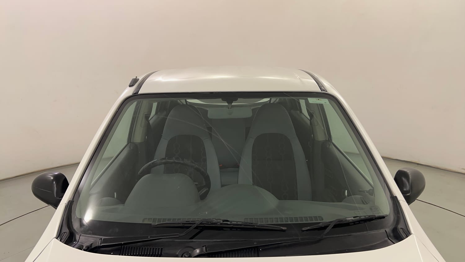 Used 2016 Maruti Suzuki Alto 800 Lxi Petrol Manual exterior FRONT WINDSHIELD VIEW