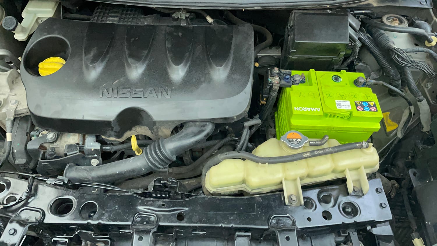 Used 2013 Nissan Sunny XV Diesel Diesel Manual engine ENGINE LEFT SIDE VIEW